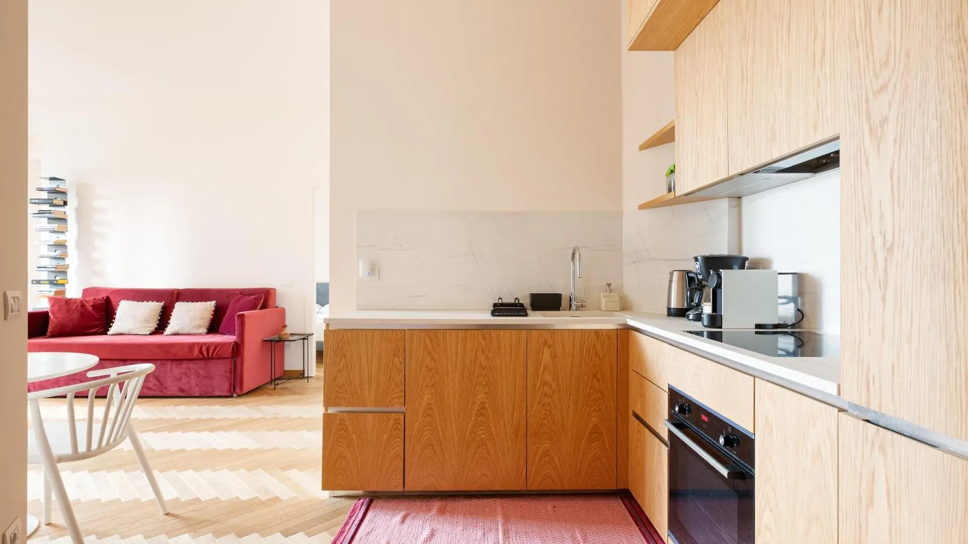 Piola M2 - Walking On The Moon Apartment Mediolan