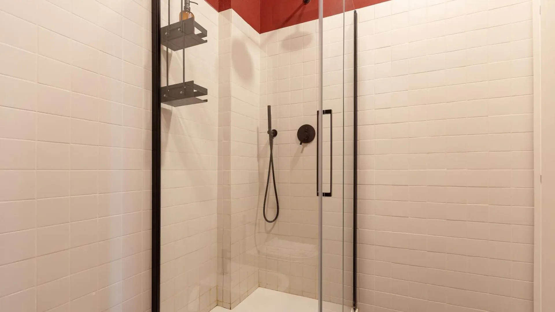 Piola M2 - Walking On The Moon Apartment Mediolan